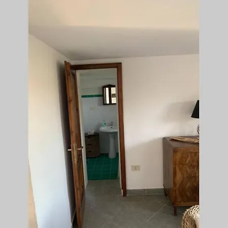 La Casa Del Capomastro ,cava Francese, La Maddalena Casa vacanze *